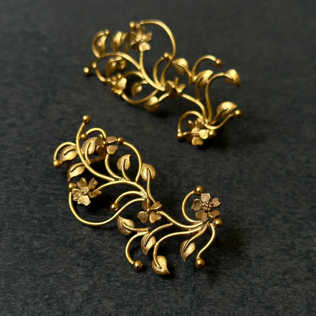 Reya Earcuffs