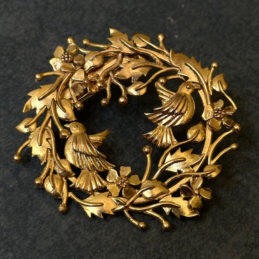 The Wreath Brooch