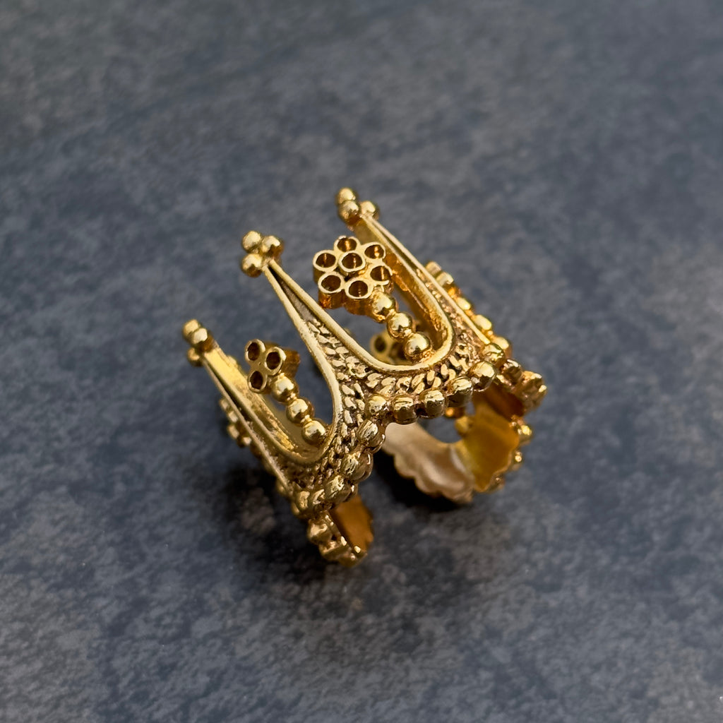 Henry Crown Ring | Loni Design Group Rings $1,571.98 | 10k Gold, 14k Gold ,  18k gold , .925 Sterling Silver & Platinum