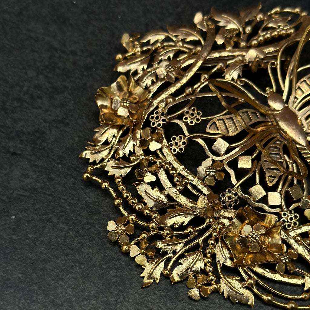 The Elora Brooch